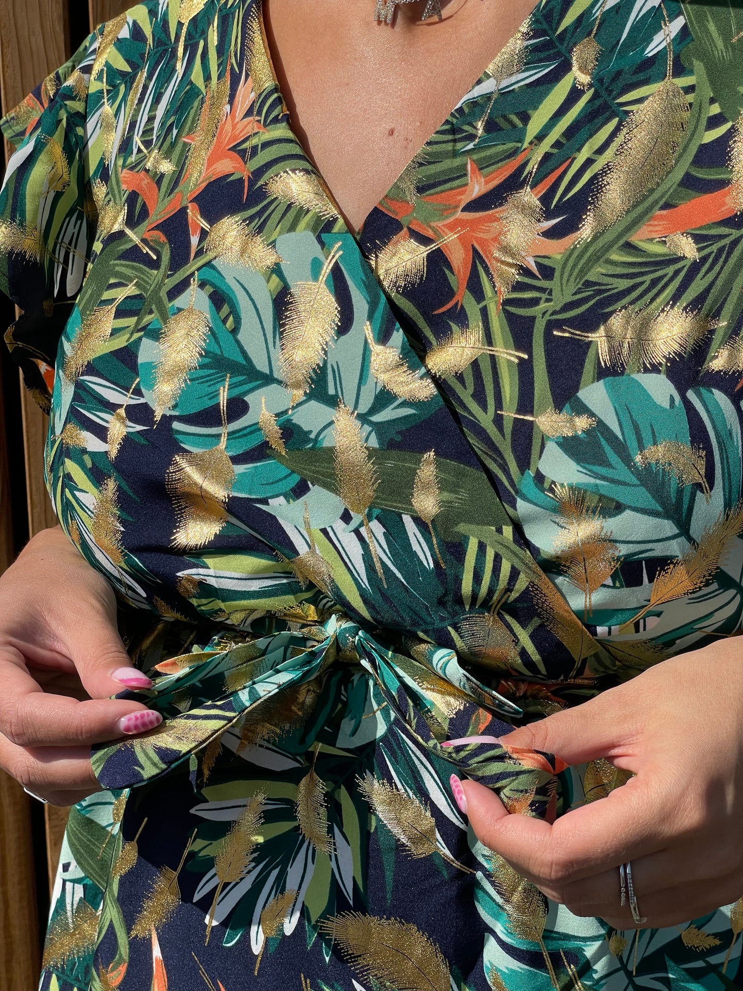 Robe exotique asymétrique verte