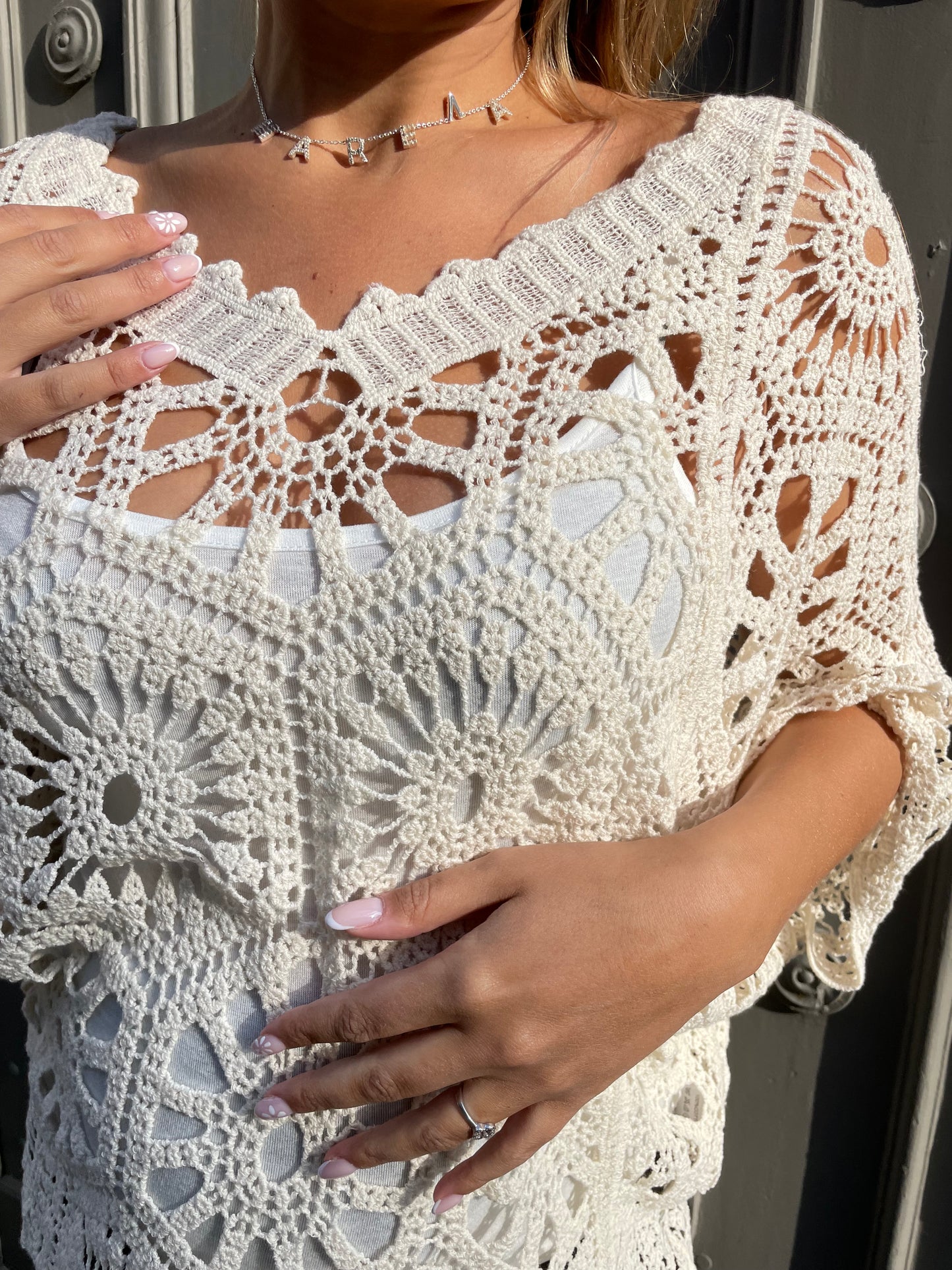 Haut dentelle beige