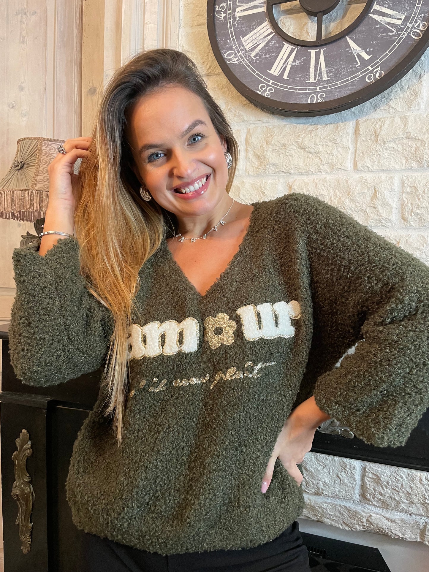 Pull Amour kaki