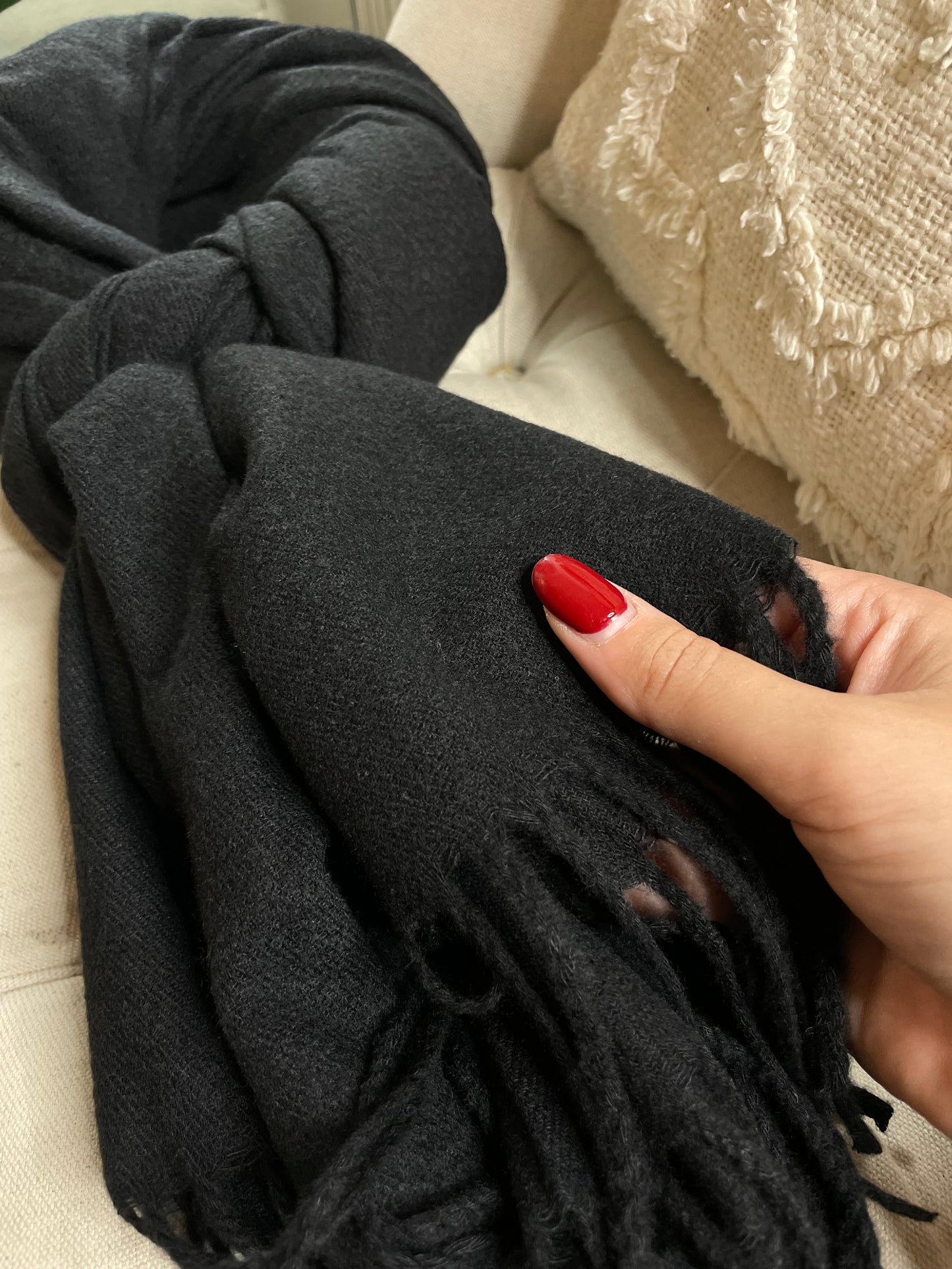 Écharpe toucher cachemire noire