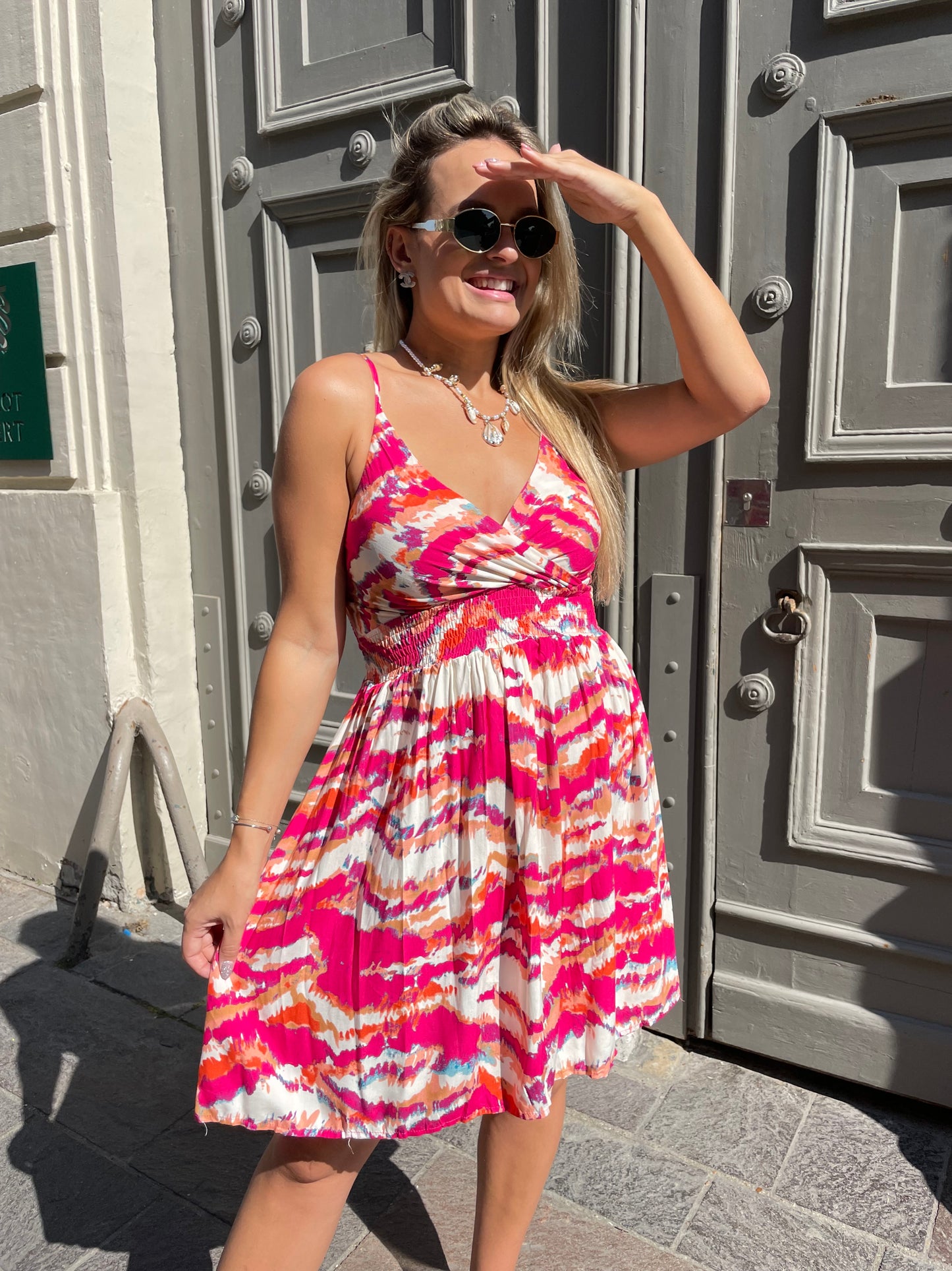 Robe Paint rose