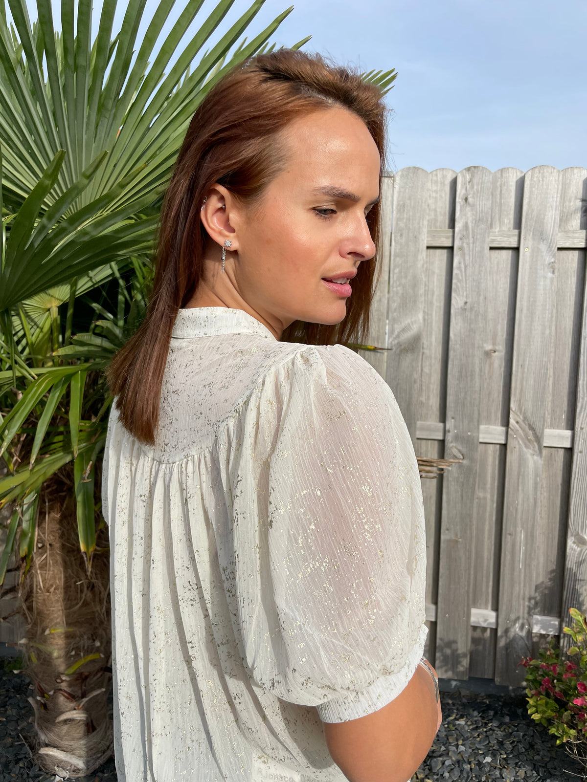 Blouse beige dorée