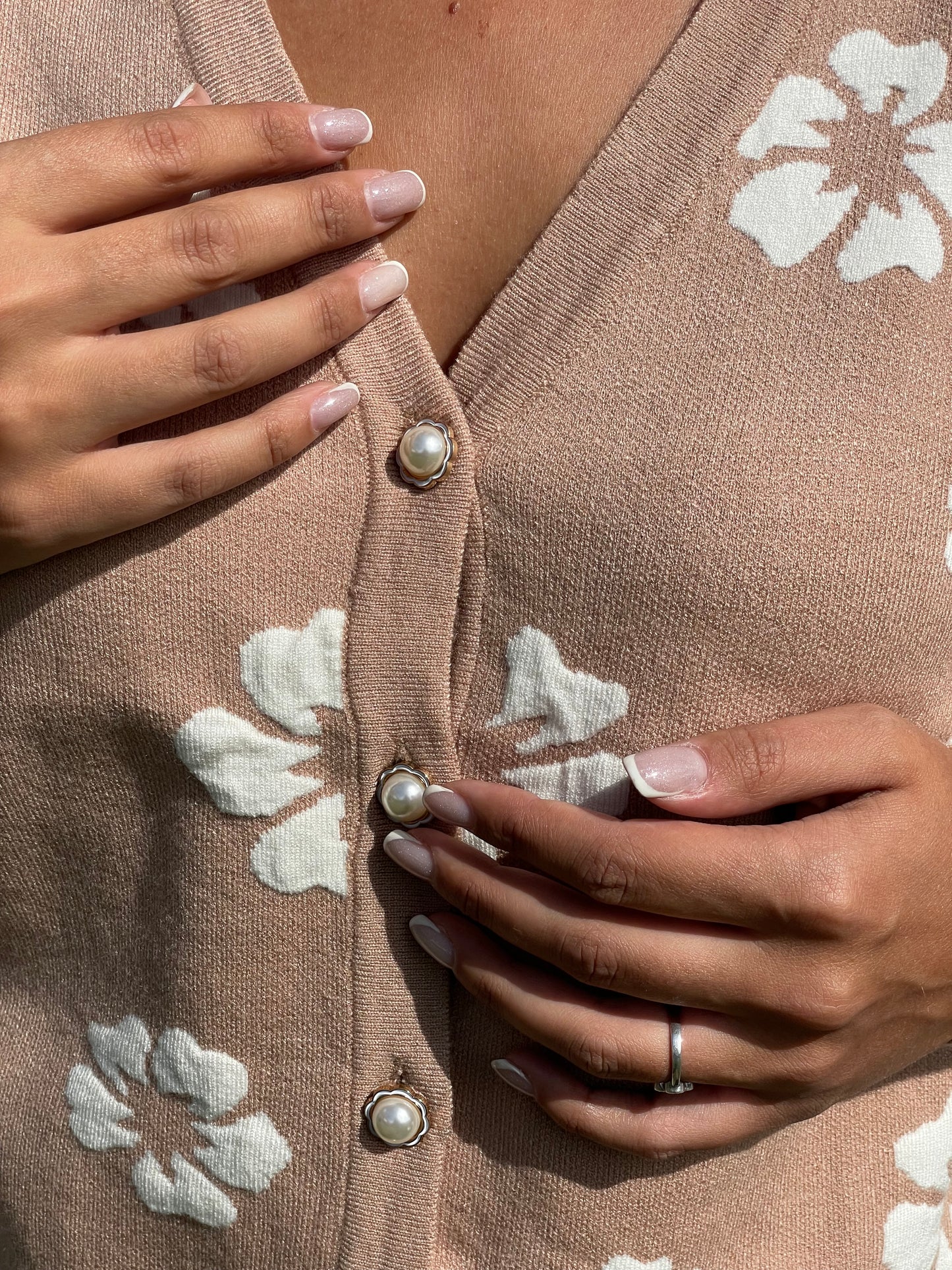 Gilet beige fleurs