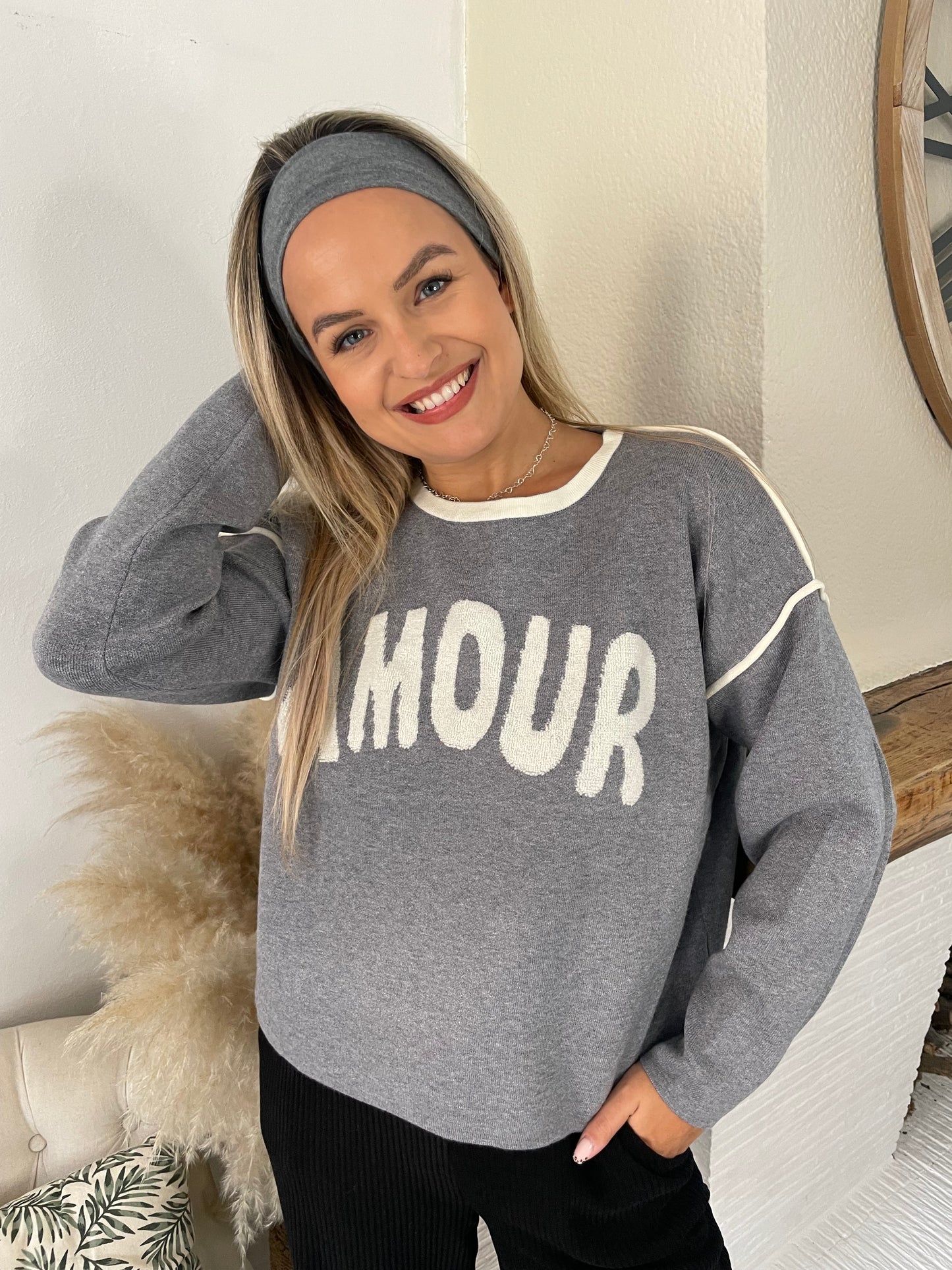 Pull Amour gris