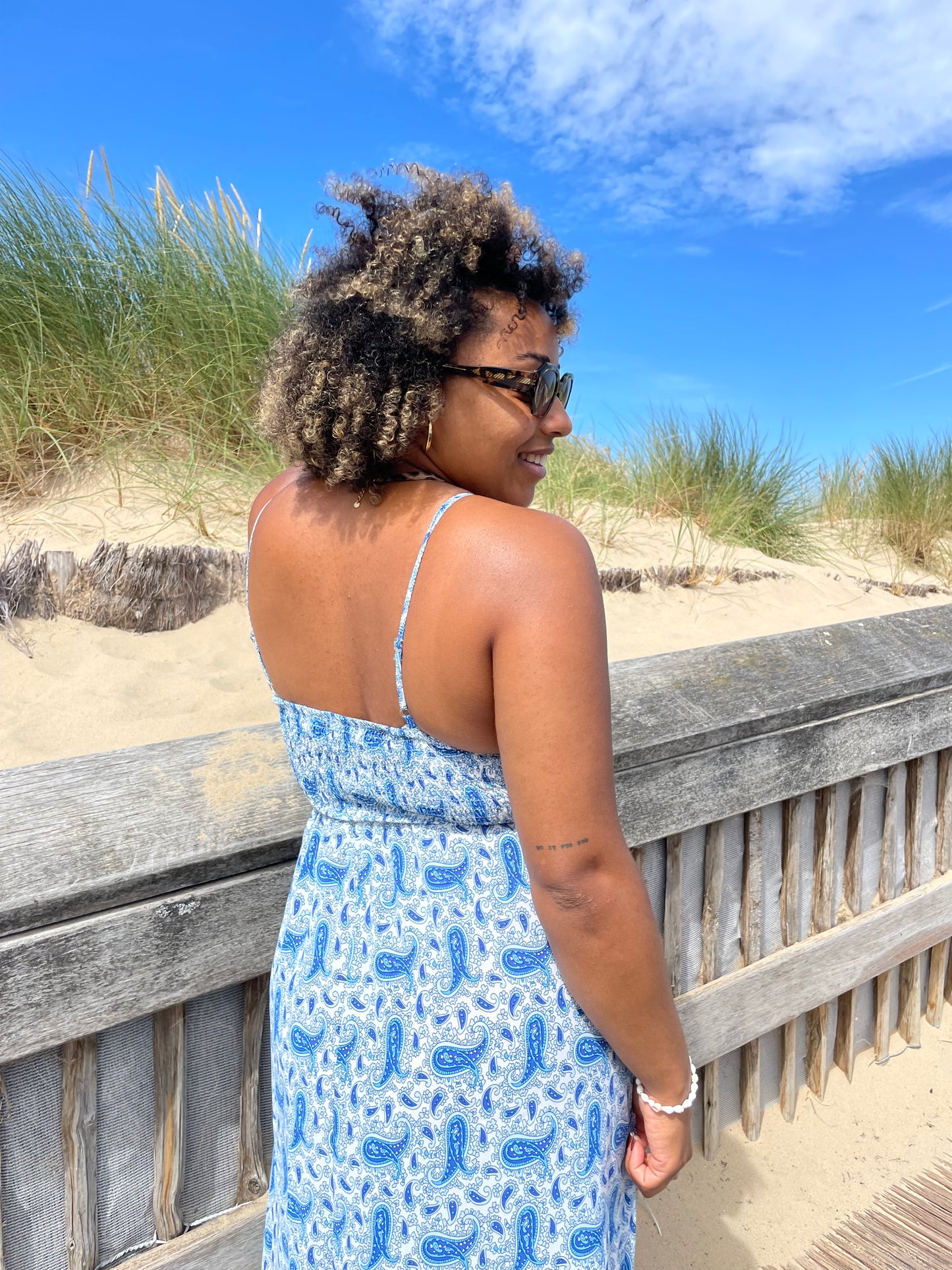 Robe Mandala bleue