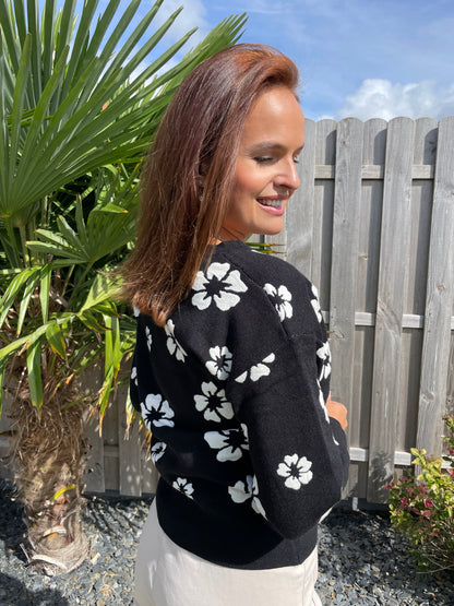 Gilet noir fleurs