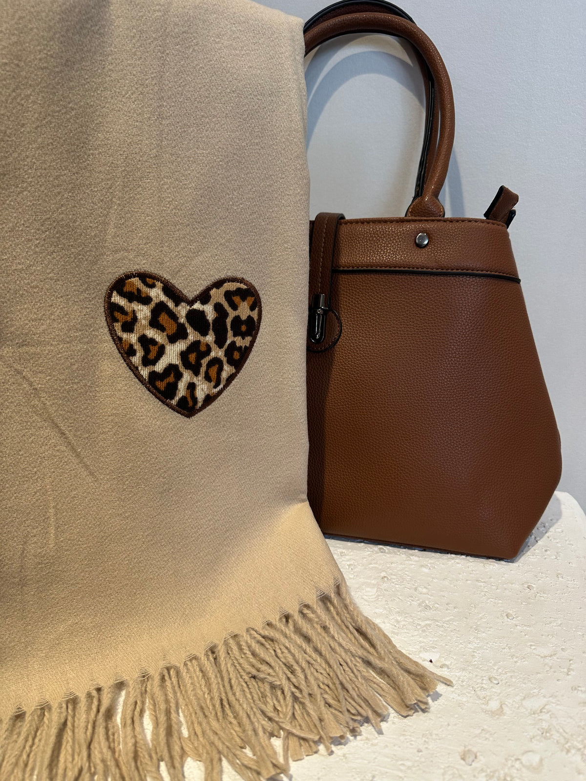 Écharpes léopard beige
