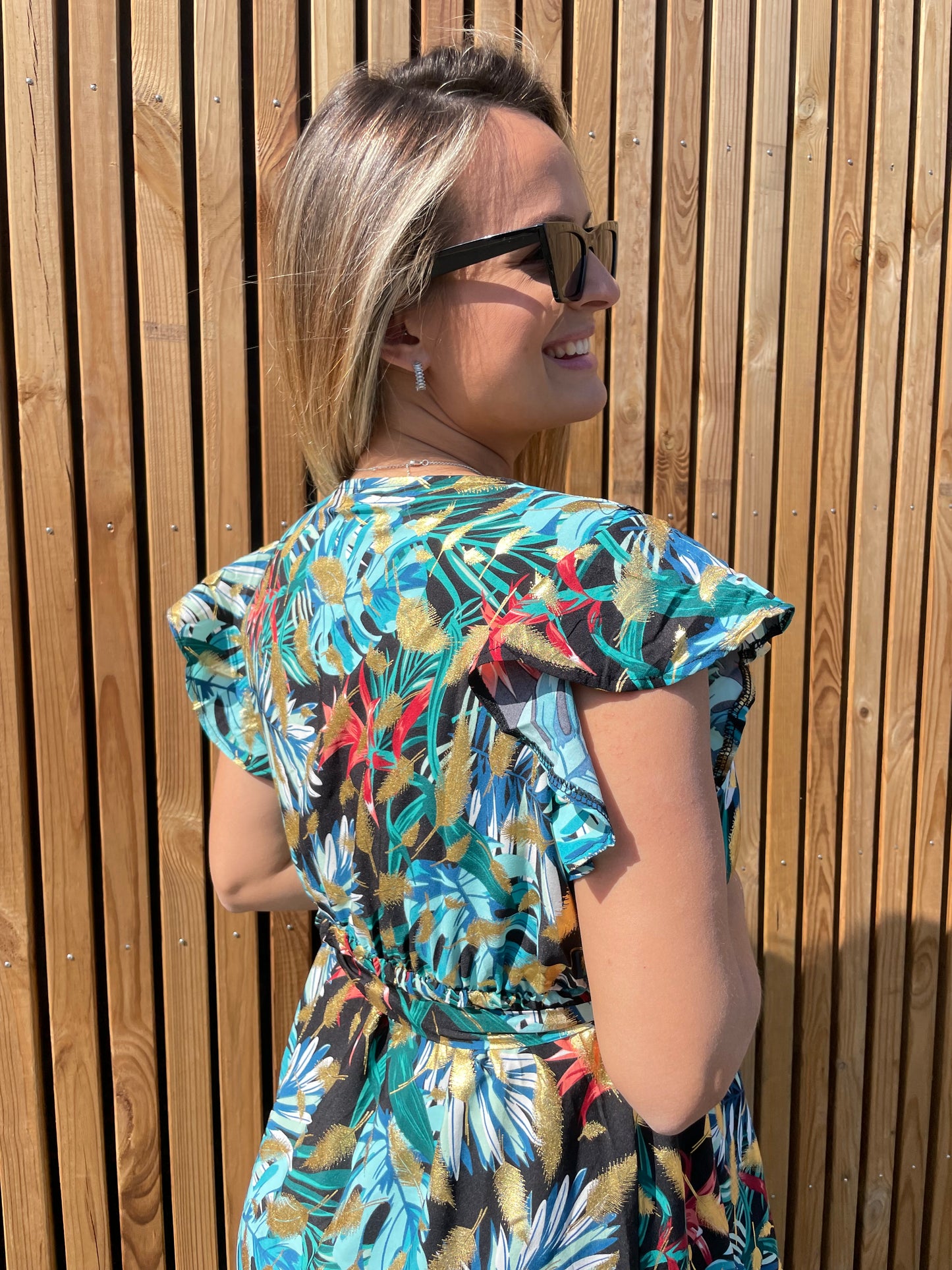 Robe exotique asymétrique bleue