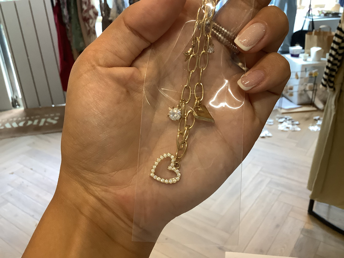 Collier coeur doré