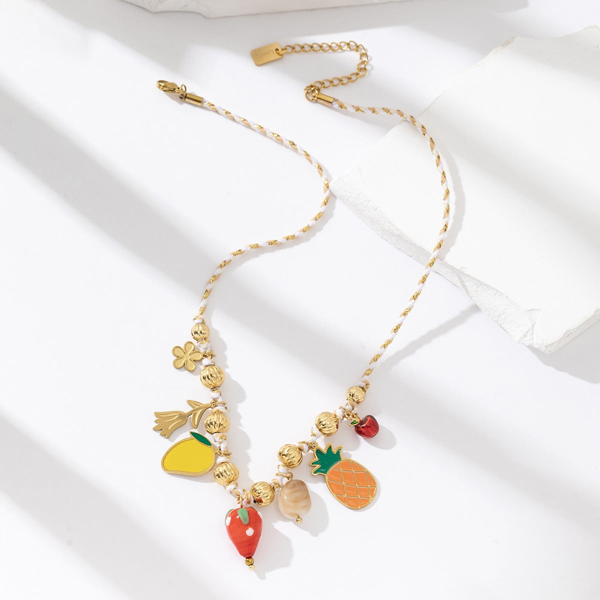 Collier pineapple