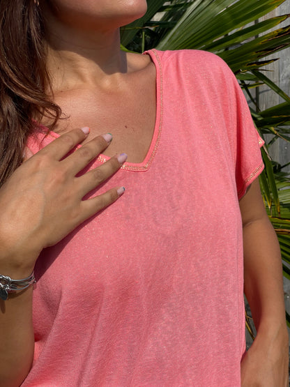 Haut brillant corail