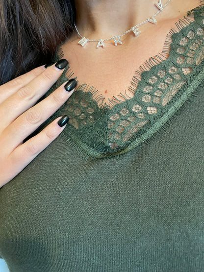 Haut dentelle kaki