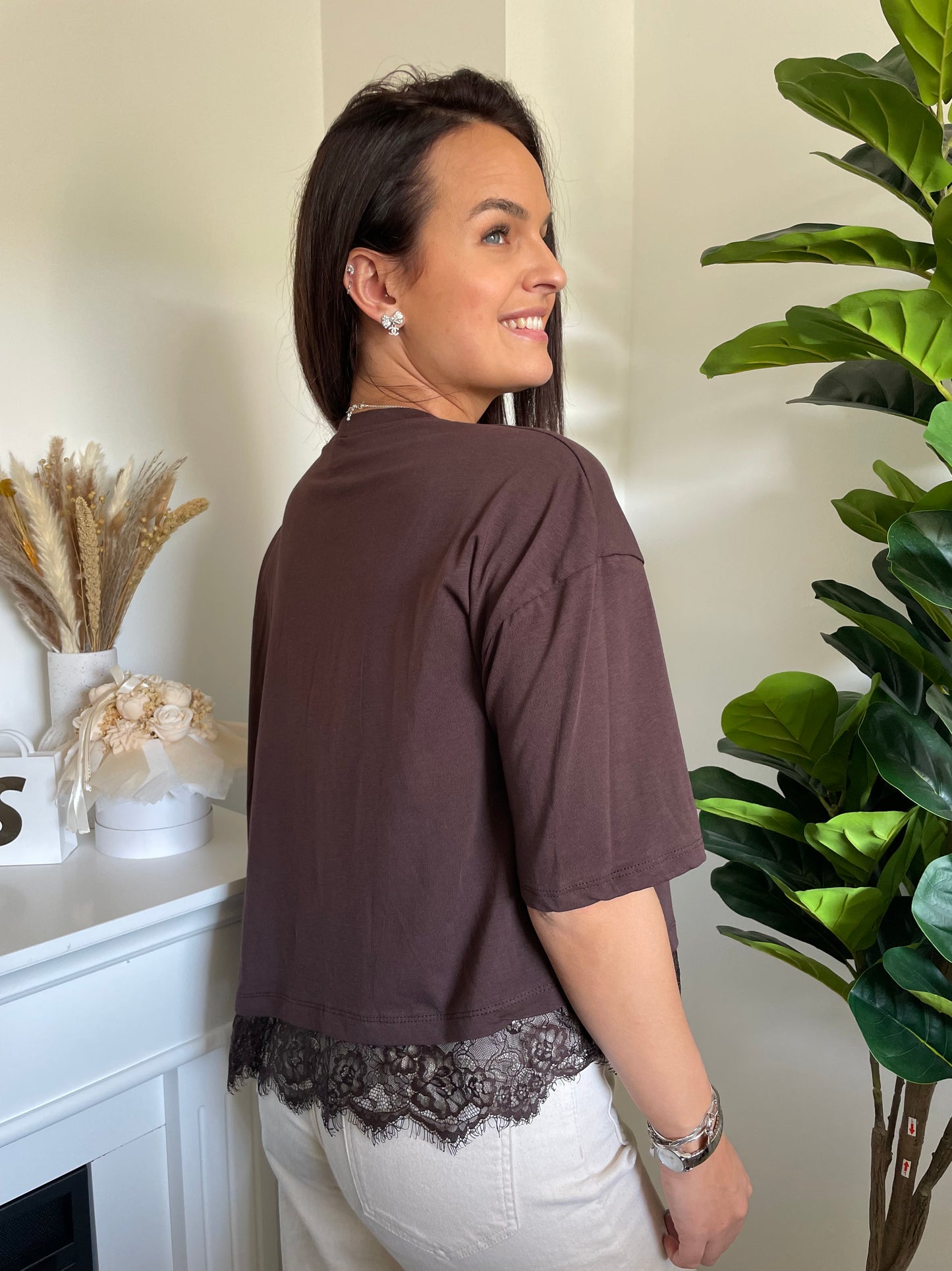 Haut dentelle asymétrique marron