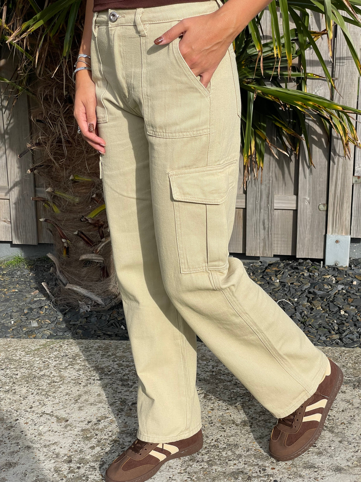 Cargo beige