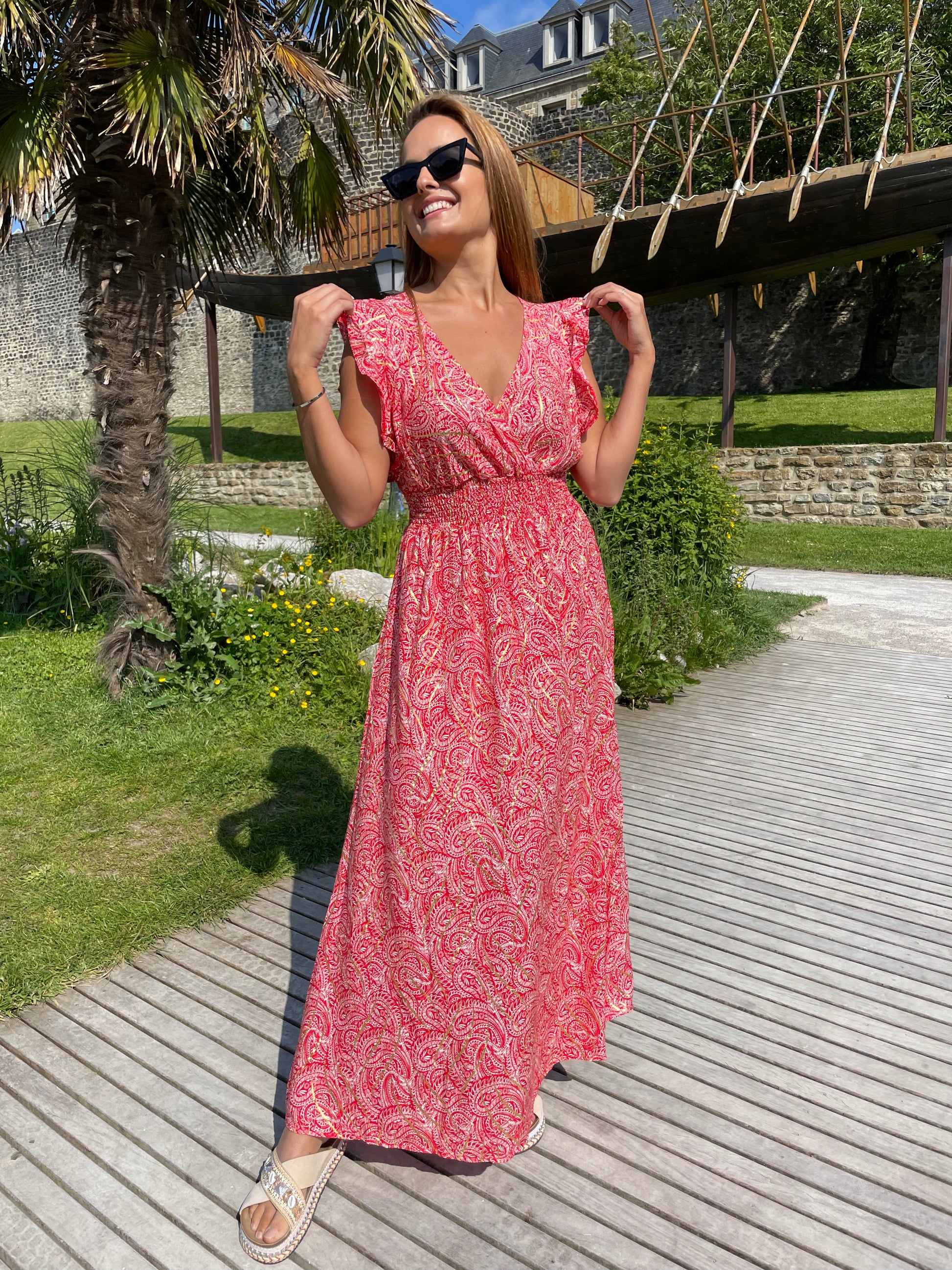 Chaussures Dorées Robe Rouge Et Dorée Sandale Or à Talon